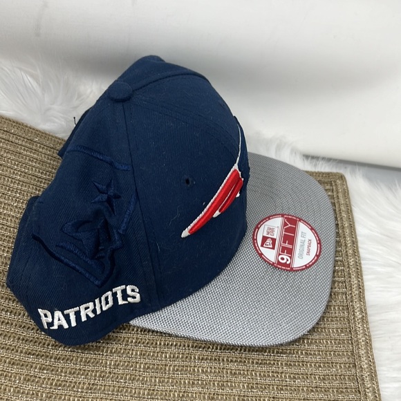 New Era NFL New England Patriots 9fifty Original Fit Snapback Hat Accessories - Picture 4 of 9